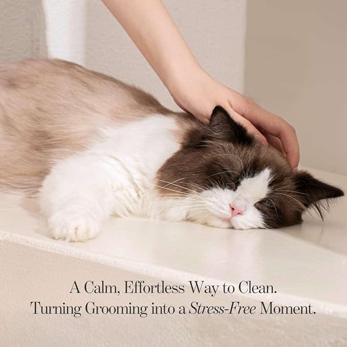 Concentrated Cat Waterless Shampoo & Conditioner with Bath Mitt - Rinse-Free, Sensitive Skin, Stress & Itch Relief Gentle Leave-in Serum – 98.65% Naturally Derived Dry Shampoo for Cats