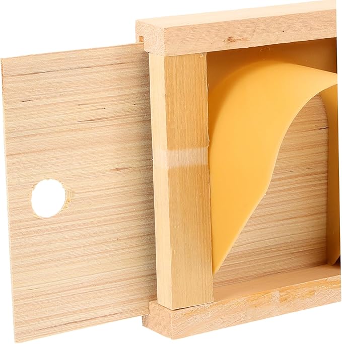 Pigeon Racing Door Supplies Stylish European Wooden Bird Cage Entrance Doors for Efficient Pigeon Access and Design for Racing Enthusiasts