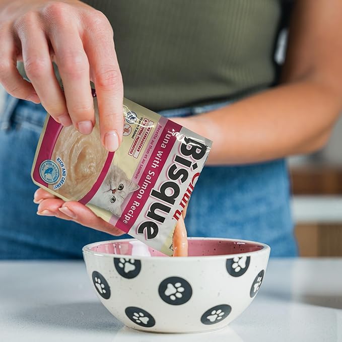 INABA Churu Bisque Indoor Care for Hairball Control for Cats, Creamy Lickable Purée Side Dish with Vitamin E, 1.05 Ounce Pouch, 15 Pouch, Tuna & Chicken Variety