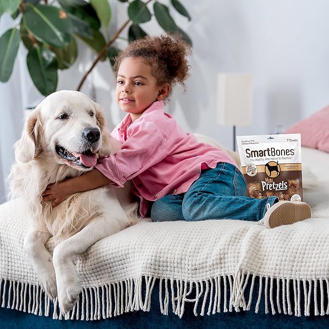 SmartBones Mini Pretzels Dipped With Real Peanut Butter, 7 Count, Rawhide-Free Chews For Dogs, (Pack of 6), Count: 42