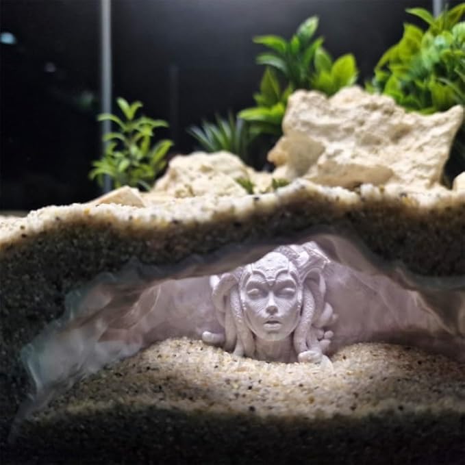 Resin Medusa Head Aquarium Ornament – Aquarium-Safe Fish Tank Decor, Hideaway Cave for Aquatic Pets to Breed, Play and Rest, Unique Gorgon Decorative Stone for Betta and Small Fish (Large)