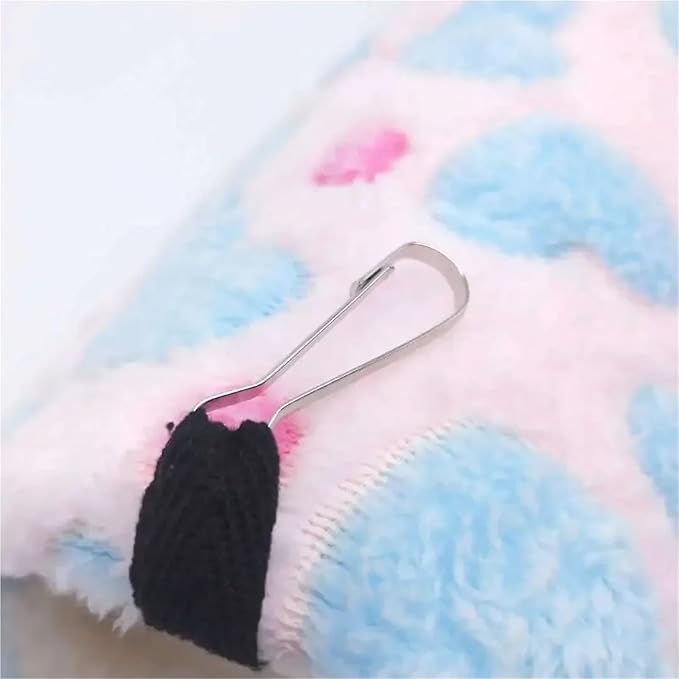 Guinea Pig Bed Heart Plush Pet Hamster Nest for Birds House Warm Comfortable Winter Parrot Hammock Cave Cage Hut Tent Pet Bird Cage Accessories(Heart Coffee,S 11x9x15cm)