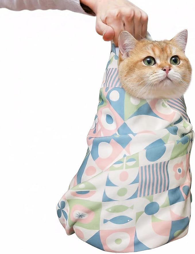BFNN Cat Grooming Wrap for Cutting Nails, 21.6" Anti-Escape Calming Cat Swaddle Wrap for Medicine, Nail Clipping, Teeth Brushing, Ear Cleaning, Self-Adherent Burrito Restraint, (Geometric Fish, M)