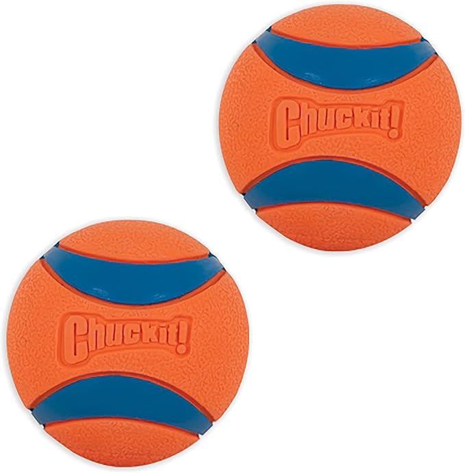 Chuckit! Ultra Ball Dog Toy Bundle - 2.5-inch Medium (2-Pack) & 2-inch Small (2-Pack) Rubber Bouncy Fetch Balls