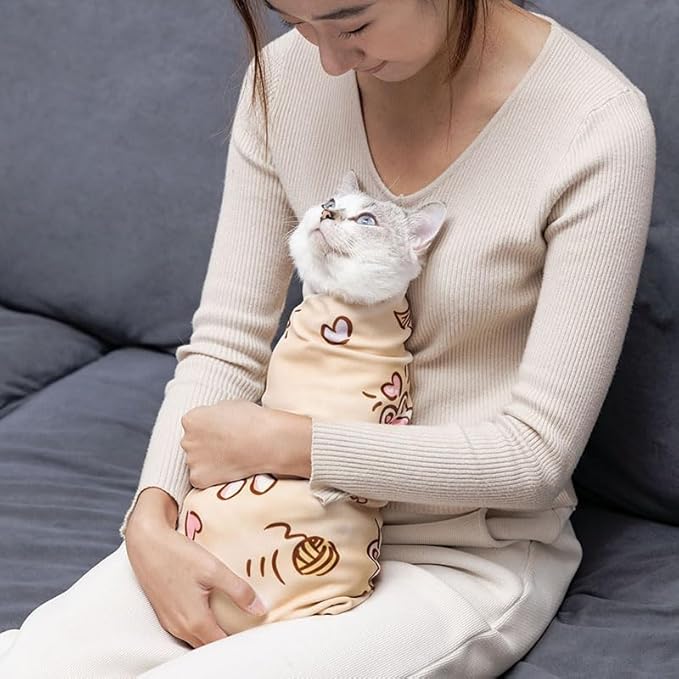 35.5" Extra Large Cat Grooming Wrap,Soft Self-Stick Cat Burrito Restraint Blanket Grippy Cloth for Large Cats & Small Dogs Medicine,Nail Clipping,Ear Cleaning,Teeth Brushing Anti-Scratch Anti-Escape