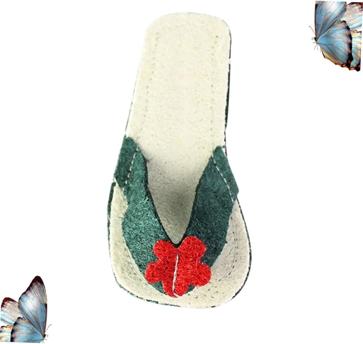 Garneck Loofah Slipper Shaped Pet Chew Toy for Dogs and Cats Molar Toy for Teething Random Oral Care Tool for Healthy Teeth and Gums Fun Pet Plaything