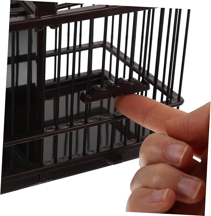 BESPORTBLE Hanging Plastic Pet Habitat Cage for Crickets Grasshoppers Hamsters Hummingbirds Lightweight Easy to Enclosure for Small Animals Vintage Decorative Design