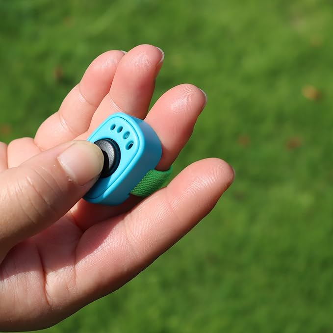 Pet Clicker for Dogs/Cats/Horses/Birds or Other Animals - Mini Finger Clickers for Training (Finger clickers Black+Blue)