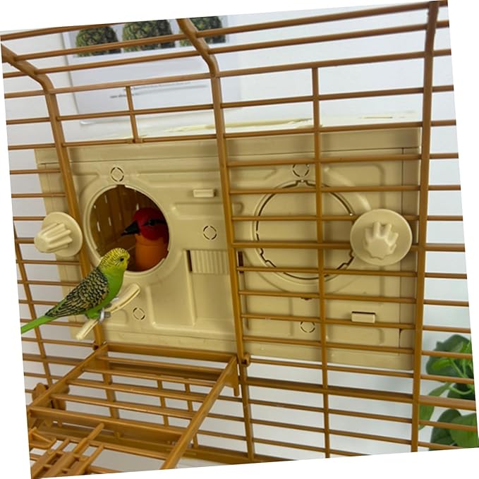 Sosoport Portable Bird Cage Multifunctional Pet Cage for Animals Convenient Travel Carrier for Birds and Pets Lightweight Plastic Design Light