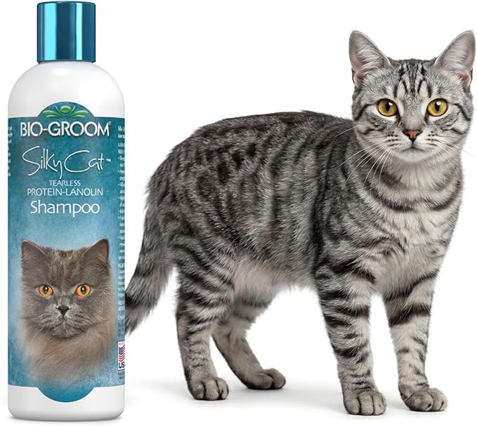 Bio-Groom Protein Lanolin Cat Shampoo - Tear-Free Pet Shampoo, Soy Protein, Tearless Cat Bathing Supplies, Residue-Free, Cruelty-Free, Product Made in USA - 8 fl oz 1-Pack