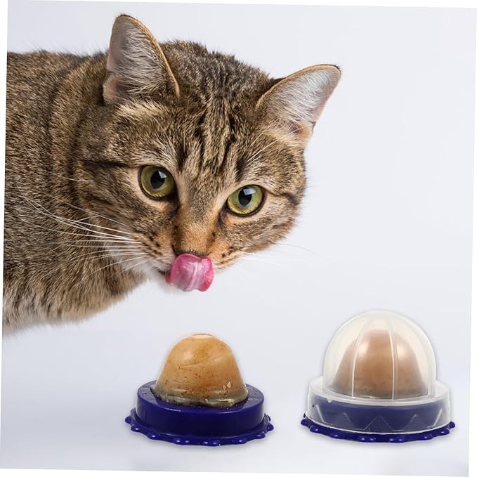 Gatuida 4pcs Catnip Candy Balls Cat Treats Catnip Energy Balls Healthy Snacks for Indoor Cats