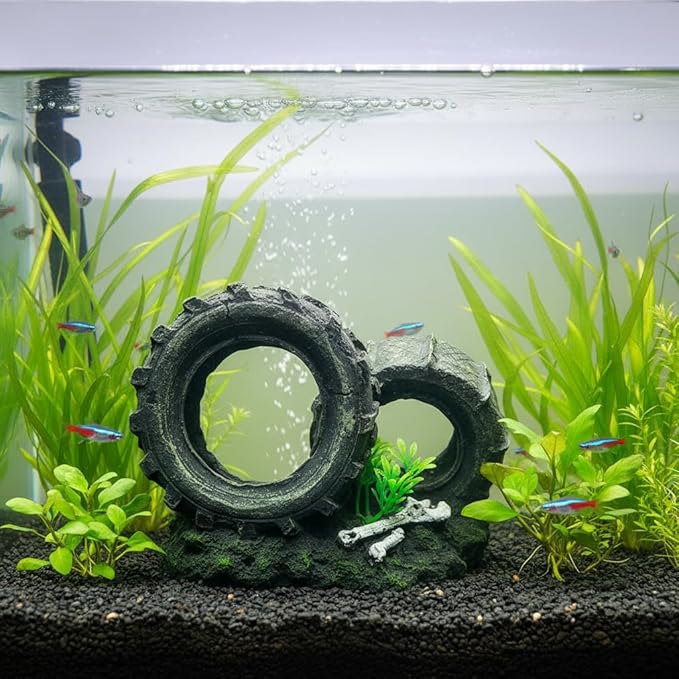 Mipukbay Fish Tank Decoration, Truck Wheel Aquarium Decor Hiding Cave Ornament for Freshwater/Saltwater, Safe Landscaping Rock Resin Decoration for Betta Fish, Goldfish and Aquatic Pets