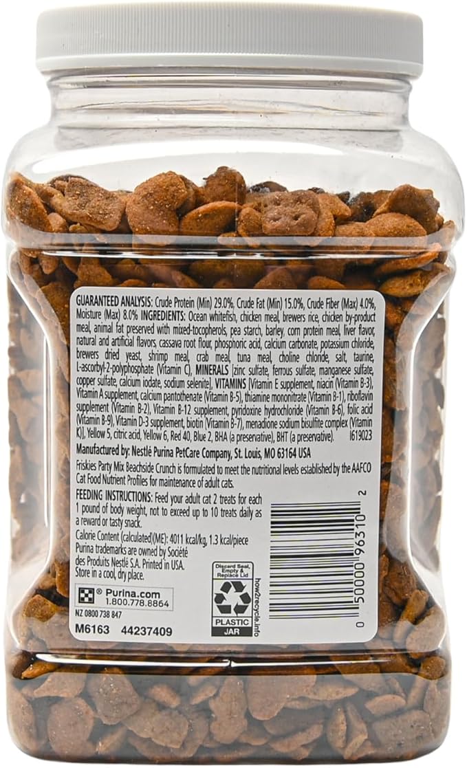 Purina Friskies Party Mix Crunch Beachside Cat Treats, Seafood Flavors (Ocean Whitefish, Shrimp, Crab & Tuna), Crunchy Cat Snacks, 30 oz (1.25 lb)