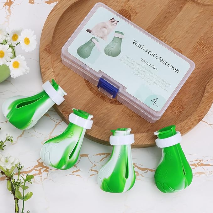 Gosknor 4pcs Cat Feet Covers, Adjustable Anti-Scratch Anti-Bite Silicone Kitten Paw Claw Caps Boots for Nail Trimming Bathing Checking Multifunctional Pet Grooming Protector Products (Green White)