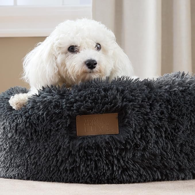 Town & Country Luxe CuddleTown Fuzzy Solid Donut Pet Bed, Soft, Cozy & Calming, Non-Slip Bottom, 100% Machine Washable, Dark Grey, XS 19"x19"x7" Round