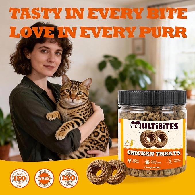 Crunchy Chicken Cat Treats – Healthy Biscuits with Chicken Liver, Salmon Oil, Vitamin C - Dental Care & Training Snacks for Indoor Cats (9 oz)