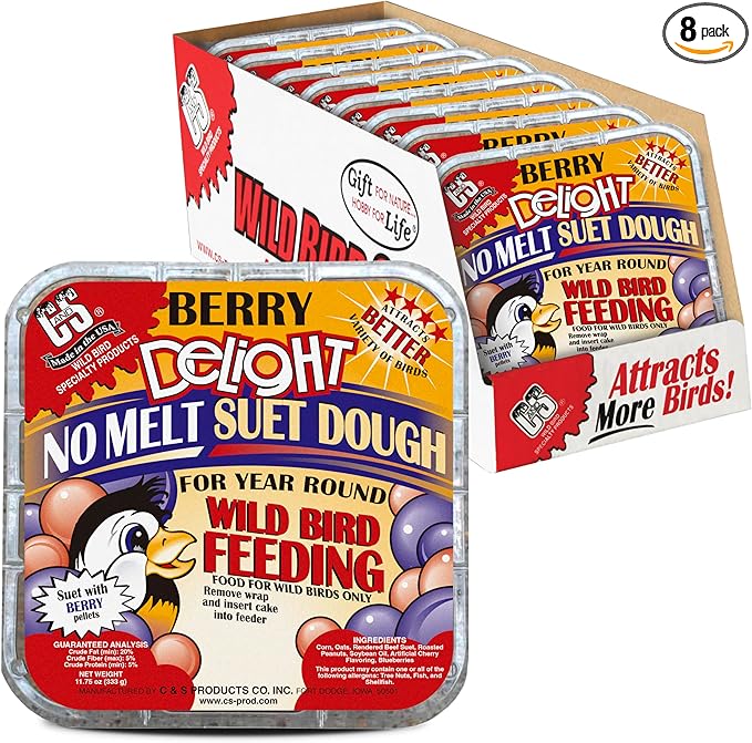 C&S Berry Delight No Melt Suet Dough, Suet Cakes for Wild Birds Including Robins, Blue Jays, Bluebirds, Tanagers, Thrushes and More, 11.75 Ounces, Pack of 8