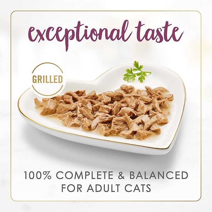 Purina Fancy Feast Grilled Wet Cat Food Chicken Feast in Wet Cat Food Gravy - (Pack of 12) 3 oz. Cans