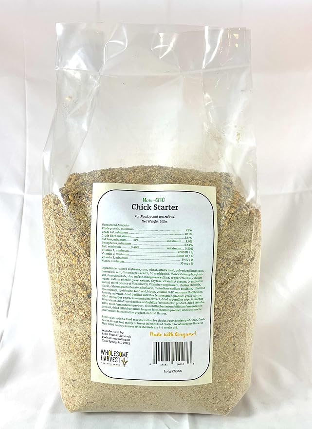 Chick Starter Feed - Non-GMO Chick Food Starter with Omega 3 and Natural, Herbal Ingredients - Chicken Feed for Growing Healthy Chicks with High-Protein 22% and Probiotics - 10 Lb