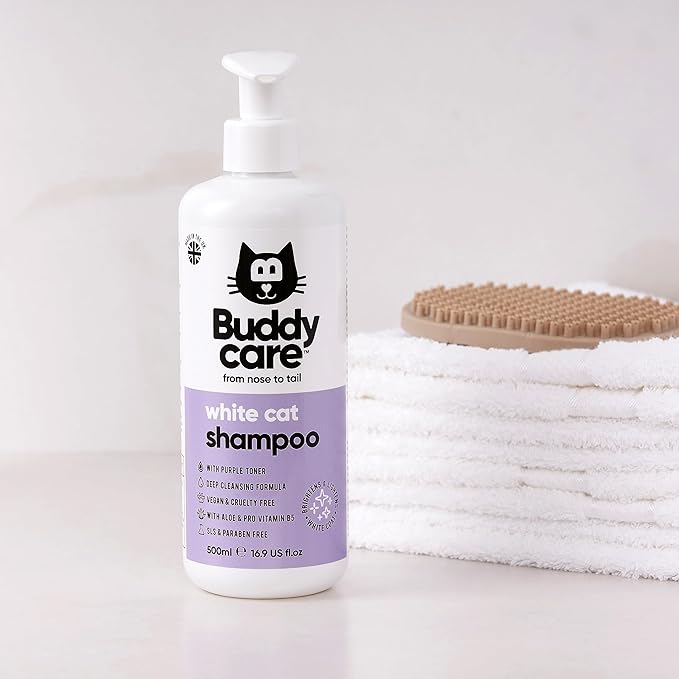 White Cat Shampoo by Buddycare - Brightening and Whitening Shampoo for Cats - Deep Cleansing, Fresh Scented - with Aloe Vera and Pro-Vitamin B5(16.90oz)