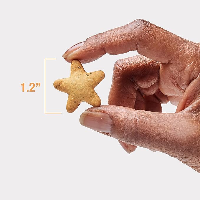 Good ‘n’ Tasty Spinning Stars Cat Treats, 3.2 Ounce Bag, 2-in-1 Treat & Toy Made with Real Chicken, Chicken Liver & Catnip, Encourages Playfulness & Low Calorie (Pack of 2)