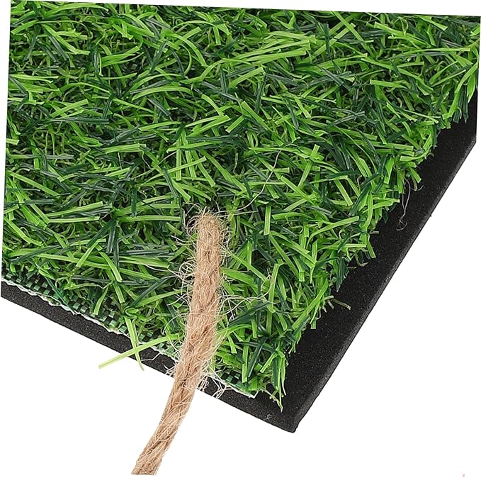 Climbing Platform for Lizards and Birds Artificial Grass Bed for Small Pets Indoor Outdoor Use Convenient and Versatile Accessory for Healthy Activity