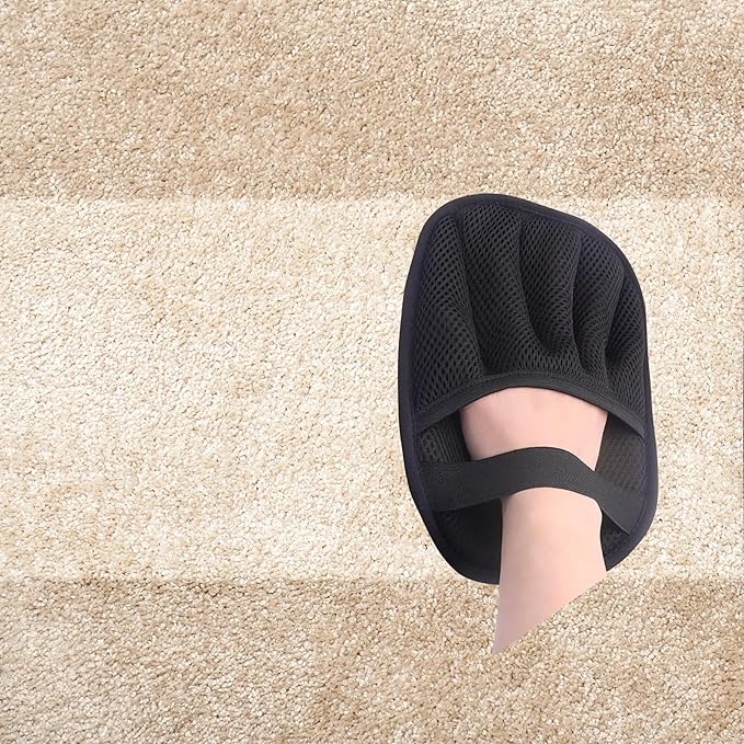 Pet Hair Remover Glove for Dogs and Cats, Reusable Grooming Mitt, Deshedding Hair Removal Brush for Furniture, Carpet, Couch and Car Seat Cleaning, Gentle Soft Pet Grooming Tool