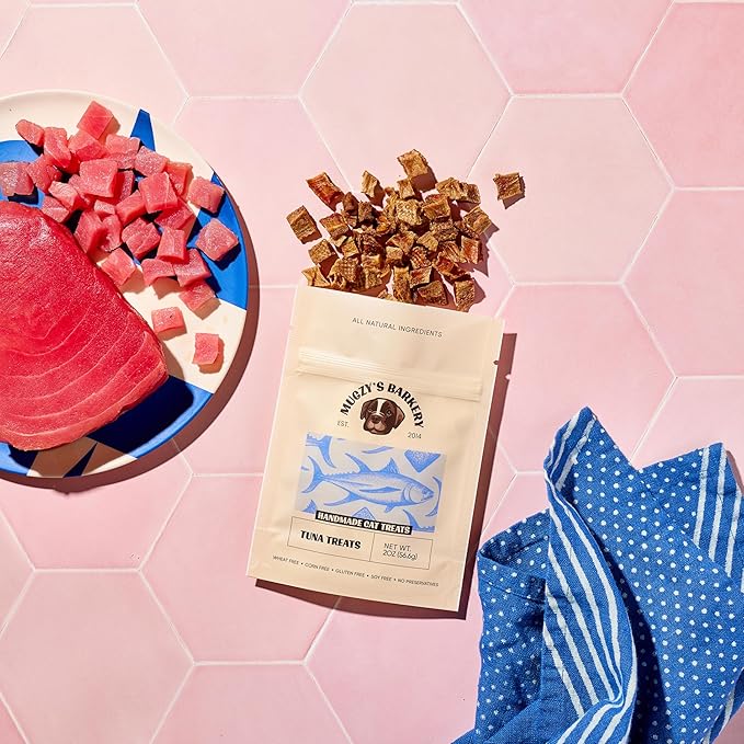 Mugzy's Barkery Handmade Cat Treats, Dehydrated Ahi Tuna, Single Ingredient, 81% Protein, Wheat Free, Corn Free, Gluten Free, Soy Free, No Additives, No Junk, 100% Ahi Tuna, 2oz