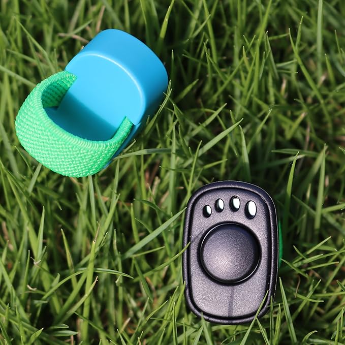 Pet Clicker for Dogs/Cats/Horses/Birds or Other Animals - Mini Finger Clickers for Training (Finger clickers Black+Blue)