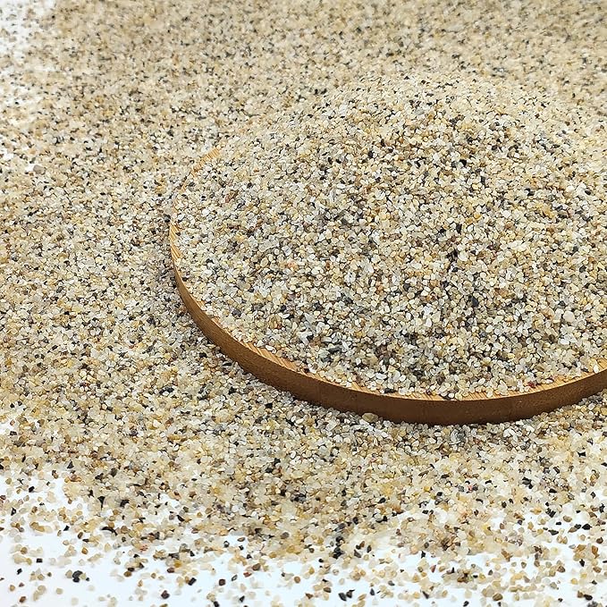 FANTIAN 5 lbs Aquarium Sand, 0.6-1.2 mm Aquarium Substrate for Freshwater Fish Tank. Decorative River Rocks Gravel for Fish Tank, Plants Potted, Fire Pits, Candle, Vase and Crafts