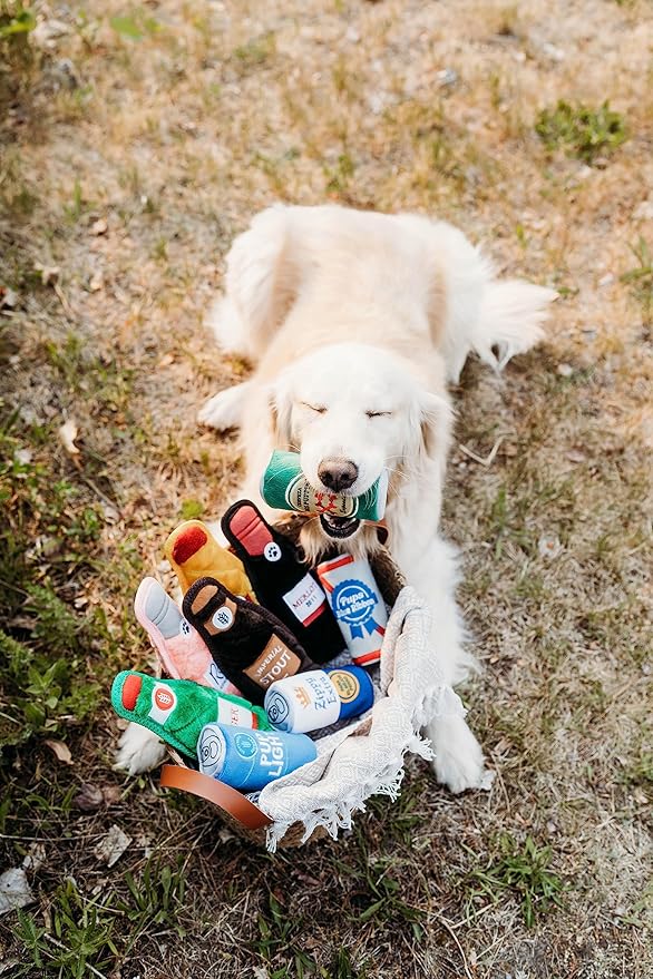 ZippyPaws Squeakie Can - Dos Puppies, Funny Alcohol Dog Toys for Small & Medium Dogs, Beer Can Puppy Toys for Dog Birthday
